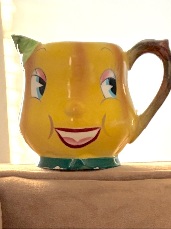 Vintage Other - Vintage Yellow Smiling Anamorphic Creamer